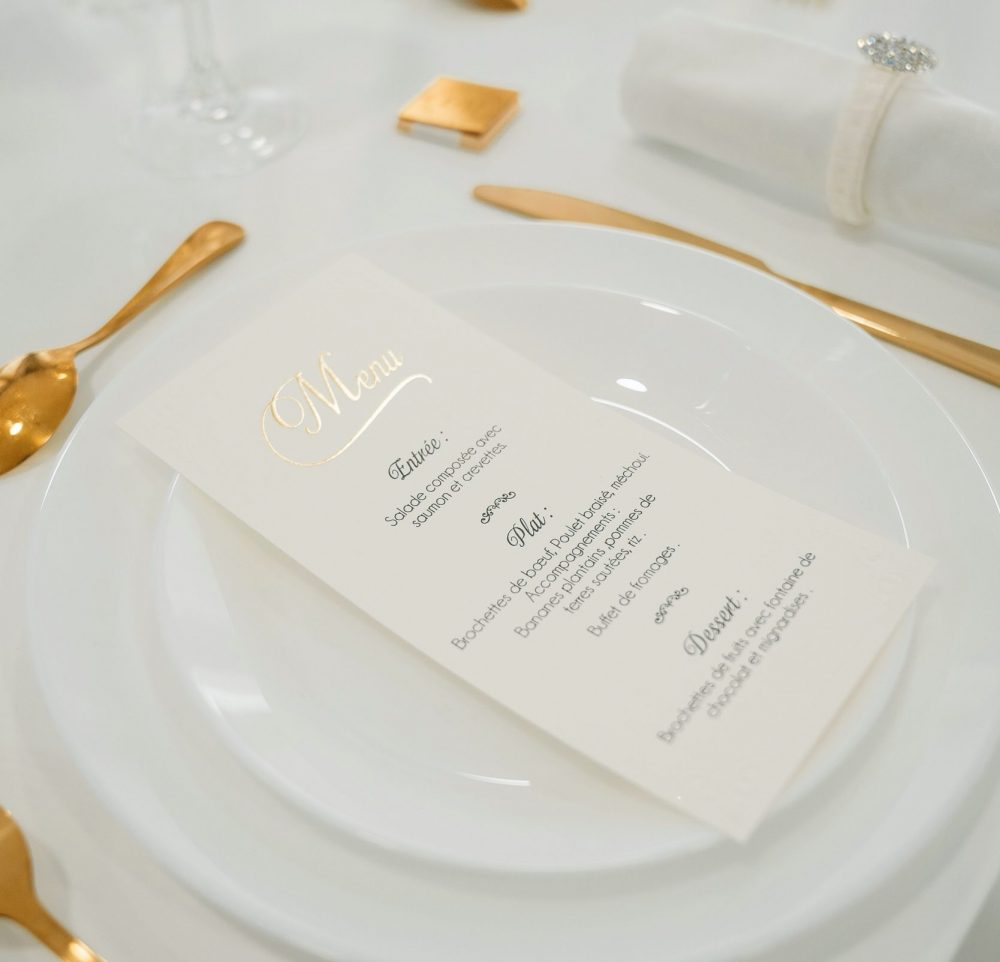 Menus blanc et or