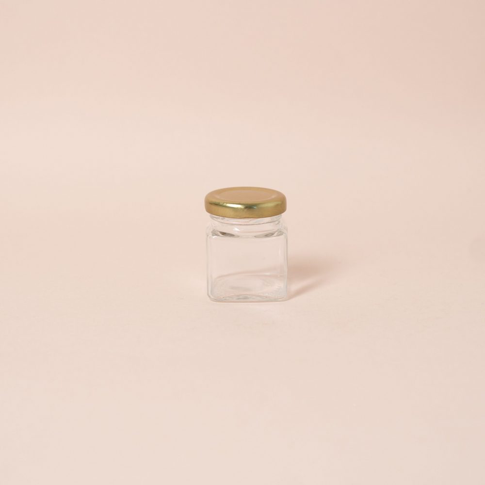 Jar carrée en verre avec couvercle (X20)