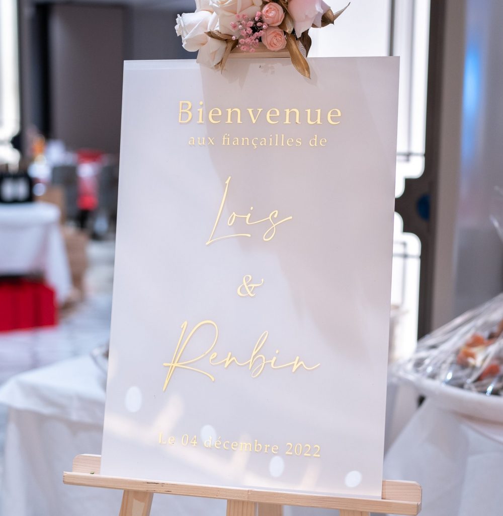 Panneau de bienvenue en plexiglas  - 60x40 cm