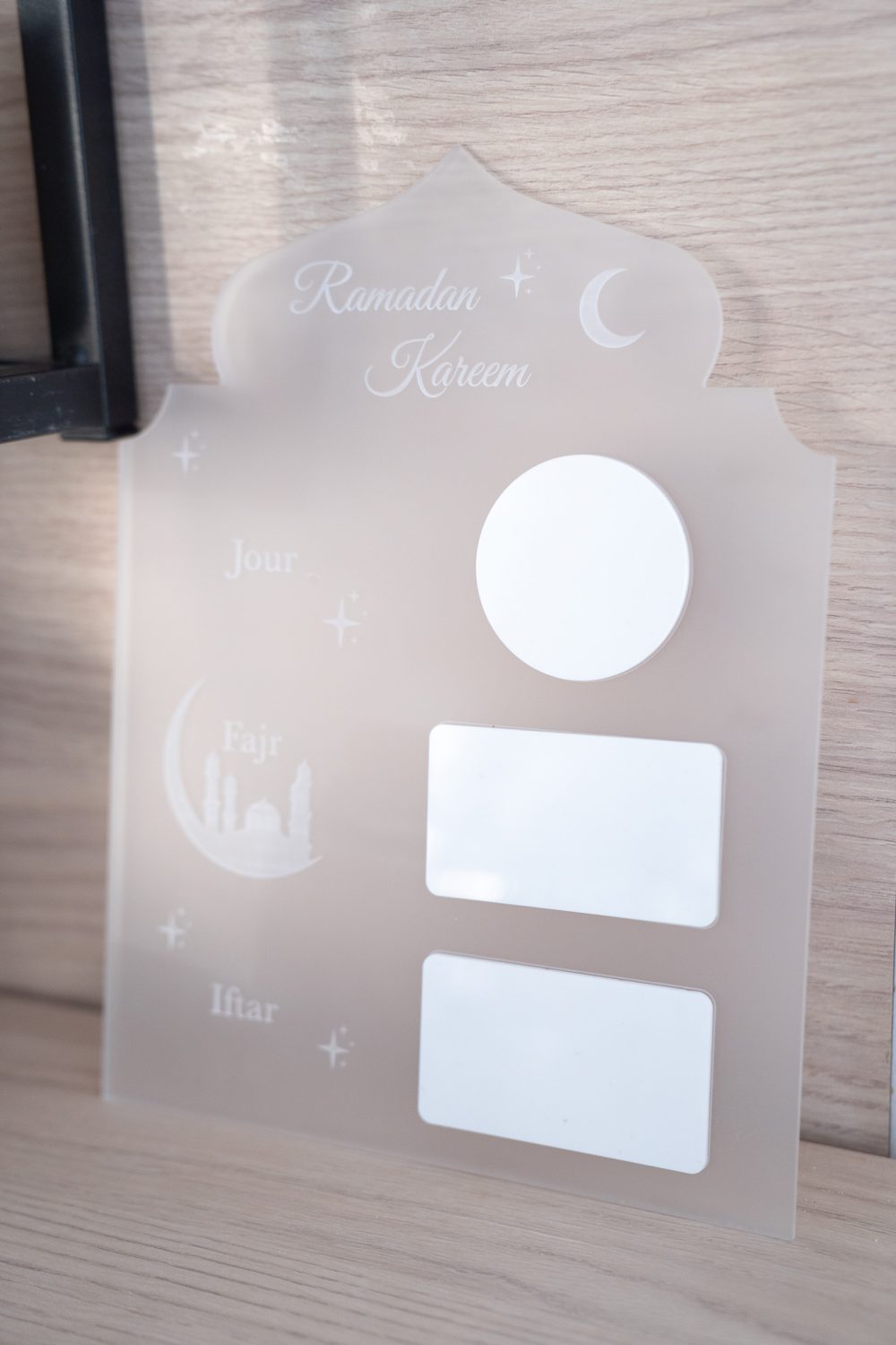 CALENDRIER “RAMADAN MUBARAK” en Plexiglas givré – Image 2