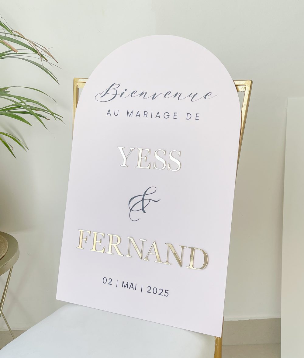 Panneau de bienvenue Arche en plexiglas - Prénoms 3D – Image 3